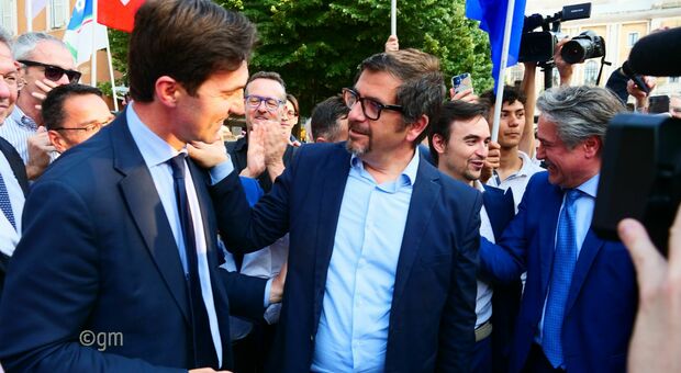 Acquaroli abbraccia Silvetti nuovo sindaco di Ancona: «Ora iniziamo a lavorare sul porto»
