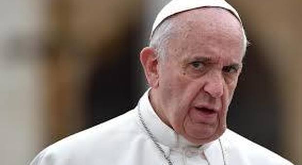 Papa Francesco: «Troppa indifferenza, i poveri non fanno parte del panorama urbano»