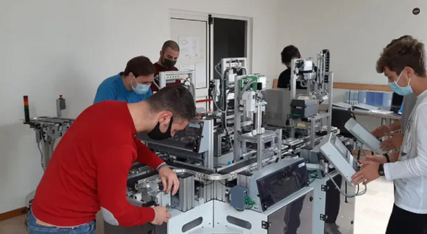 RoboIt, a Napoli il primo polo nazionale per il trasferimento tecnologico robotica