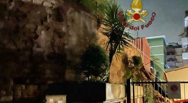 Bomba d'acqua su Roma: centinaia di interventi dei vigili del fuoco