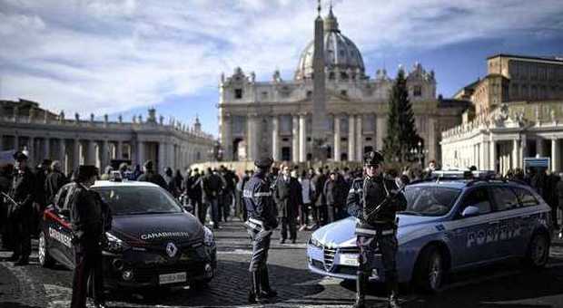 La guida del jihadista in Italia: travestimenti, armi e attacchi