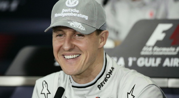 Schumacher compie 49 anni, la Ferrari: «I nostri pensieri sempre con te»