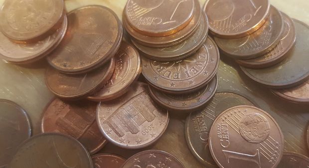 Manovra, Pd: dal 2018 via le monete da 1 e 2 centesimi