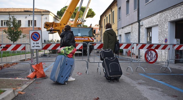 Pesaro, rientrano i primo sfollati ma restano danni per 50 milioni