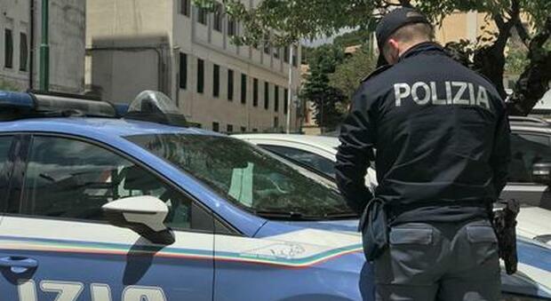 Polizia, controlli antidroga a Roma