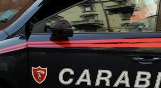 Tor Bella, blitz anti droga dei carabinieri: cinque arresti, sequestrate 100 dosi di coca