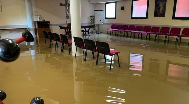 Maltempo. Il santuario va sott'acqua: parte la gara di solidarietà. In difficoltà ditte e famiglie