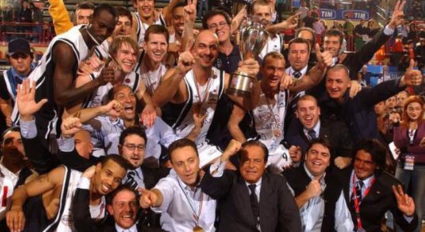 Dieci anni fa Napoli vinceva la Coppa Italia, l'ex patron Maione: anni stupendi, il crac non fu colpa mia