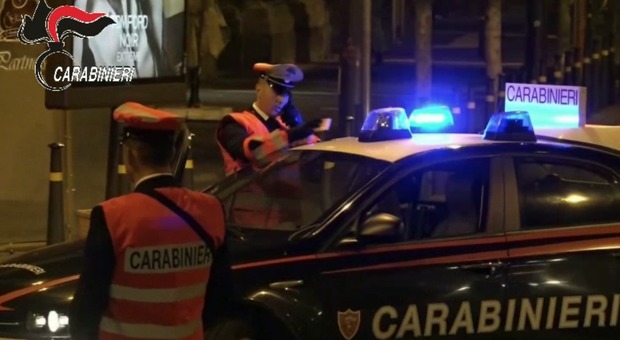 Napoli, maxi blitz all'alba: centinaia di arresti e scacco matto alla camorra