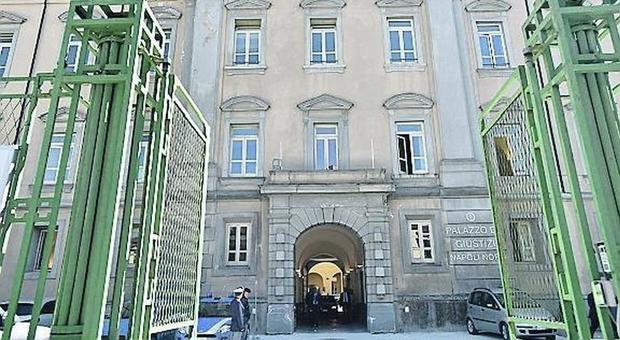 Orrore a Napoli, sequestrata e seviziata dall'ex: «Aveva denunciato l'aguzzino, poi i giudici hanno deciso di archiviare»