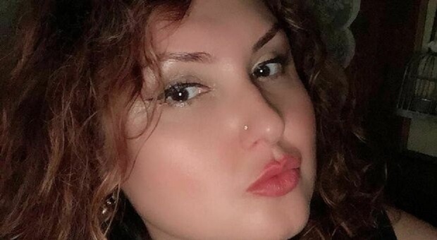 Va in Marocco per un intervento di chirurgia estetica ma muore per un malore: Civitanova piange Svetlana