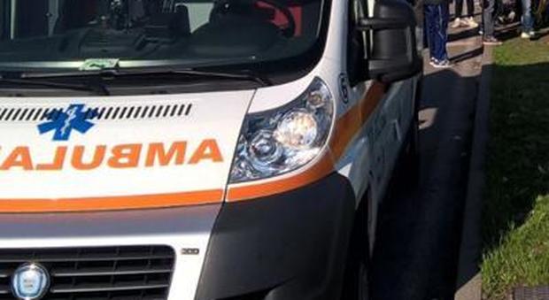 Cuneo, auto finisce fuori strada: 13enne muore sotto gli occhi dei genitori