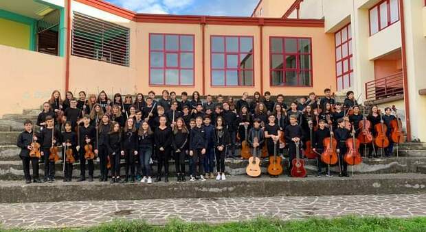 L'Orchestra della scuola Dante Alighieri dell'Aquila