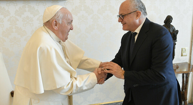 Papa Francesco riceve Gualtieri e Rocca per gli auguri di inizio anno, focus sul Giubileo