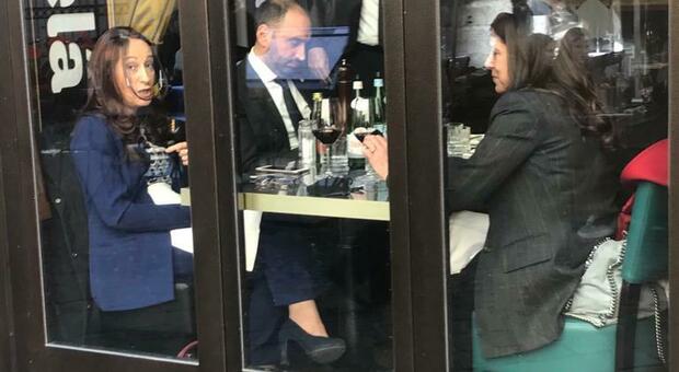 immagine Quirinale, Salvini a pranzo da Maxelà. Ci sono anche i tre vice presidenti