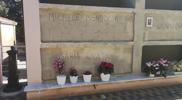 I loculi del cimitero di Piana Traversa a Favara in provincia di Agrigento che verranno riaperti domani per cercare il cadavere di Gessica Lattuca