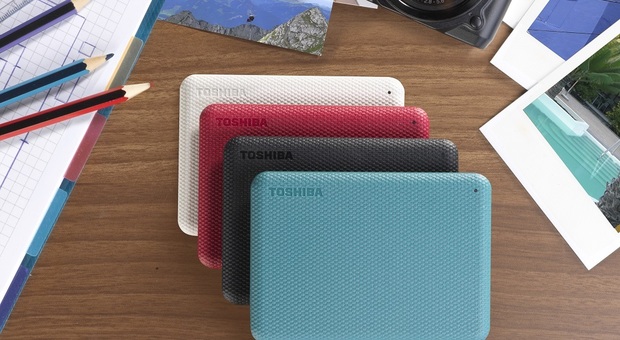 Canvio Advance: l’hard disk di Toshiba ultra leggero ideale come idea regalo
