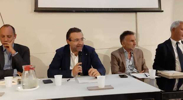 Napoli, De Gregorio attacca: «De Magistris ricerca consenso, non amministra»