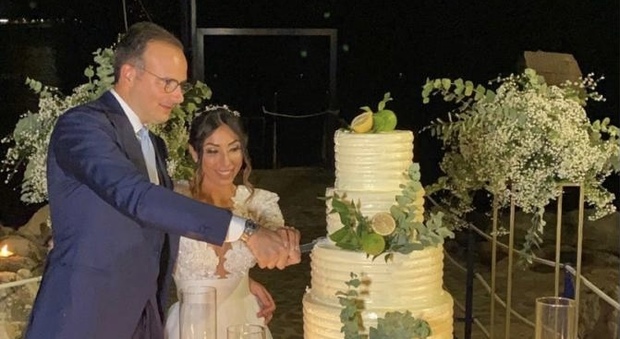 Maria D'Amico sposa a Salerno: fiori d'arancio per la marketing manager