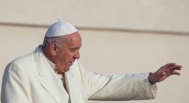"Troppi impegni per il Giubileo": salta la visita di Papa Francesco nel maggio 2016 a Milano