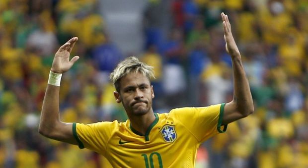 Ranking Fifa: il Brasile torna in vetta, testa a testa tra Italia e Spagna