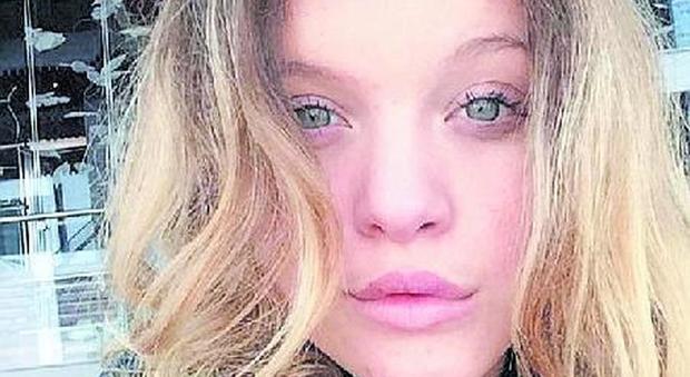 Lodra, ragazza italiana di 18 anni trovata morta in casa: è giallo