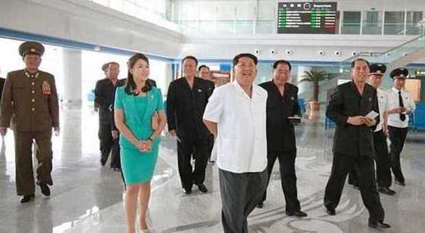 Kim Jong-Un inaugura l'aeroporto, ma è mistero: l'architetto non si trova. "Lo ha fatto giustiziare"