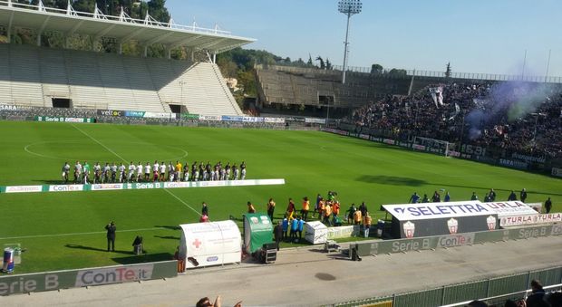 Ascoli Picchio-Venezia 3-3 Girandola di emozioni