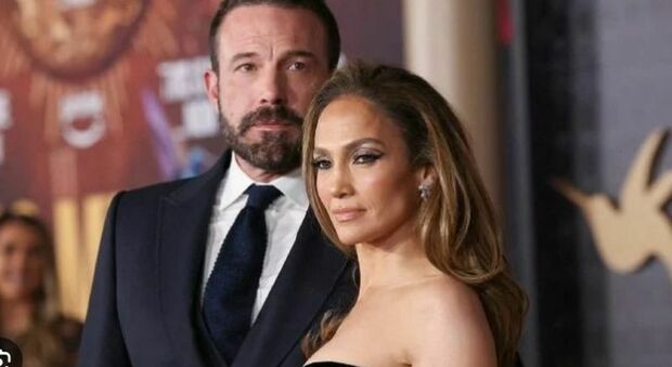 Jennifer Lopez e Ben Affleck stanno divorziando? «Lui ha già lasciato la villa da 60 milioni di dollari»