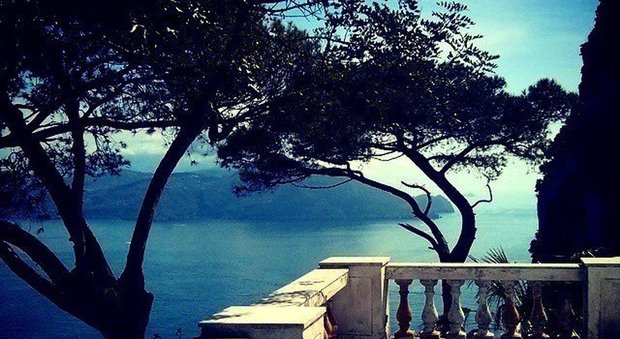 Capri: passeggiata all'aurora con concerto a Villa Lysis