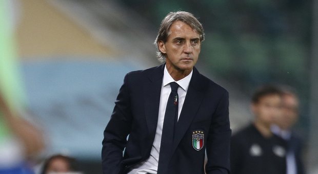 Italia, Mancini: «Bene il primo tempo, ripartiamo da lì». Il tweet