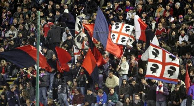 Cagliari, pugno duro contro i tifosi: tre ultras espulsi a vita