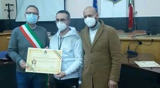 Casoria, premio del sindaco al team del kick boxing, il maestro Russo: «Lo dedico a Gianluca Coppola e a suo padre Roberto»