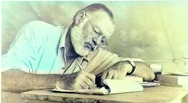 Hemingway, lettera inedita all'editore «Con le censure avete rovinato il libro»
