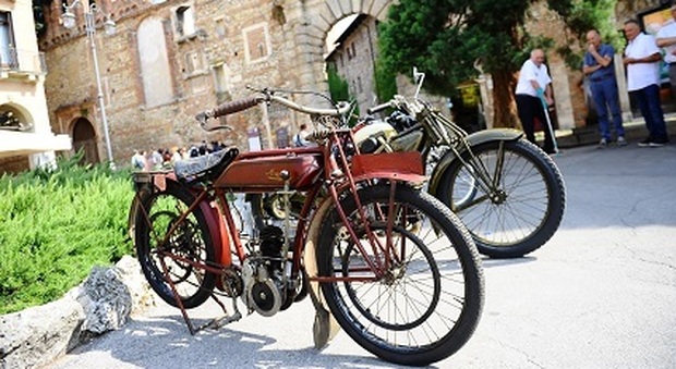 Le moto d'epoca sono le protagoniste della Vicenza-Budapest (foto di Roberto Dejas)