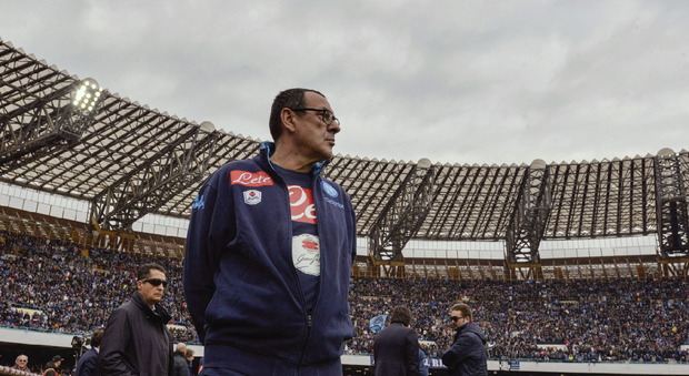 Il Napoli è un rullo compressore e Sarri ammette la sua ambizione: «Non ci poniamo limiti»