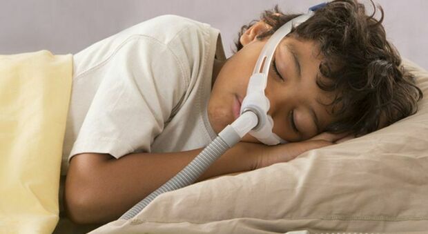 Apnee notturne, un pericolo per i bambini: ma si possono correggere