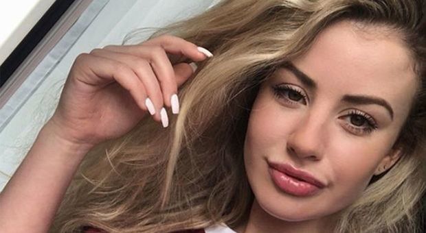 La modella rapita Chloe Ayling non paga l'avvocato e non è più parte civile contro il polacco Herba