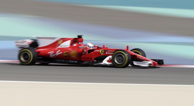 Formula 1 , Vettel il migliore nelle prime libere. Stop per Raikkonen