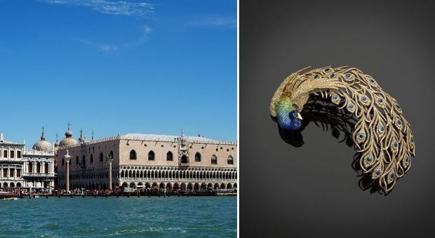 Venezia, rubati gioielli da una teca: clamoroso furto a Palazzo Ducale Filmati due uomini in fuga
