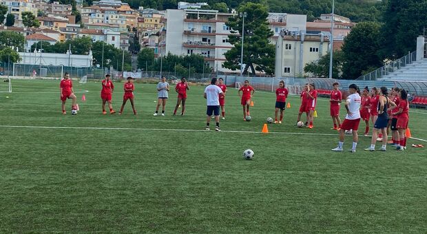 Il Dorico parla la lingua del calcio femminile: boom di presenze per l'Open Day dell'Ancona Woman