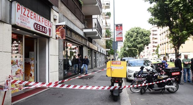 Lite tra dipendenti al negozio di kebab: accoltellato a morte da un collega