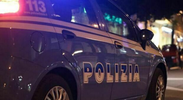 Controlli anti-Covid a Salerno: multate 50 persone senza mascherina
