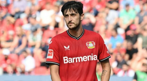 Azmoun a un passo dalla Roma: sorpassato il Milan, annuncio vicino per l'attaccante del Bayer Leverkusen