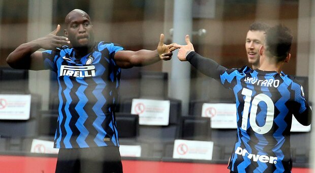 Milan-Inter 0-3, è il trionfo di Conte con doppietta di Lautaro e Lukaku