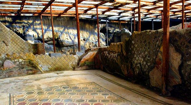 Ercolano, restauro in diretta per i dipinti di Villa dei Papiri