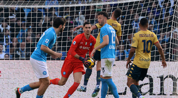Napoli-Genoa 1-1, le pagelle