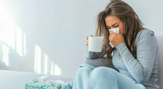 Long cold, il raffreddore che può durare fino alle 11 settimane, i sintomi più comuni: raffreddore,disturbi del sonno,mal di testa