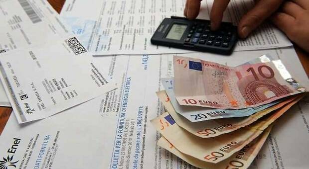Caro bollette, approvata la legge in Puglia per far risparmiare 314 milioni: ecco come funzionerà