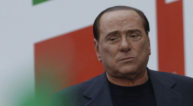 Berlusconi, voto su decadenza il 27 novembre ma è scontro. Il Cavaliere spera nella grazia